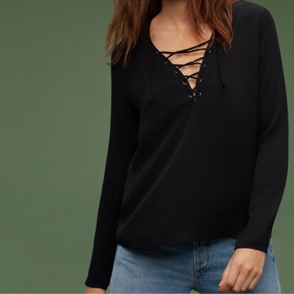 Aritzia Wilfred Free Women's Black Lace Up Long Sleeve Top Crepe Rayon Medium